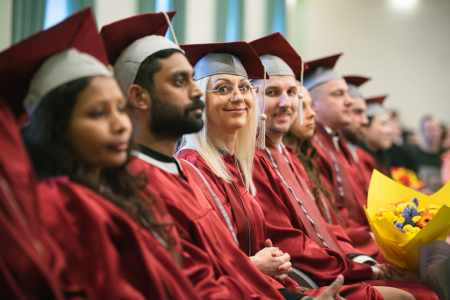 Winter Graduation Series Concludes with Graduates of the Faculty of Economics and Social Development